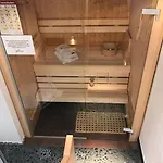 Cruiseline Lounge Apartment