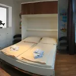 Apartment Cruiseline Lounge Rostock