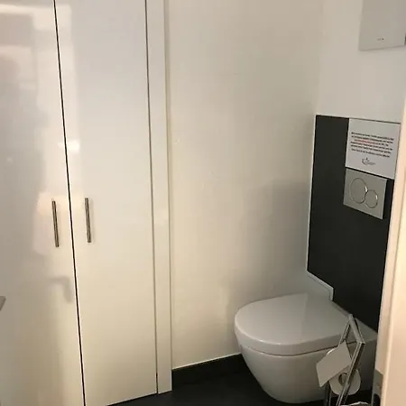 شقة Exclusive In Warnemuende, 150m To The Beach, 2 Bathrooms, 2 Bedrooms, Sauna, Wifi And Much More. روستوك