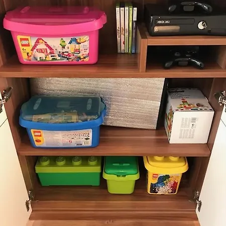 Exclusive In Warnemuende, 150m To The Beach, 2 Bathrooms, 2 Bedrooms, Sauna, Wifi And Much More. *