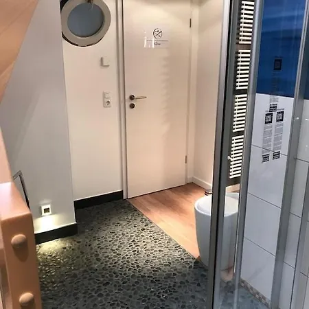 Exclusive In Warnemuende, 150m To The Beach, 2 Bathrooms, 2 Bedrooms, Sauna, Wifi And Much More. 公寓 *