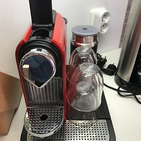 Exclusive In Warnemuende, 150m To The Beach, 2 Bathrooms, 2 Bedrooms, Sauna, Wifi And Much More.