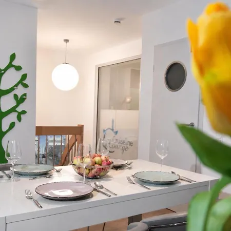Beachside Haven: Exclusive Warnemünde With Sauna Apartment *
